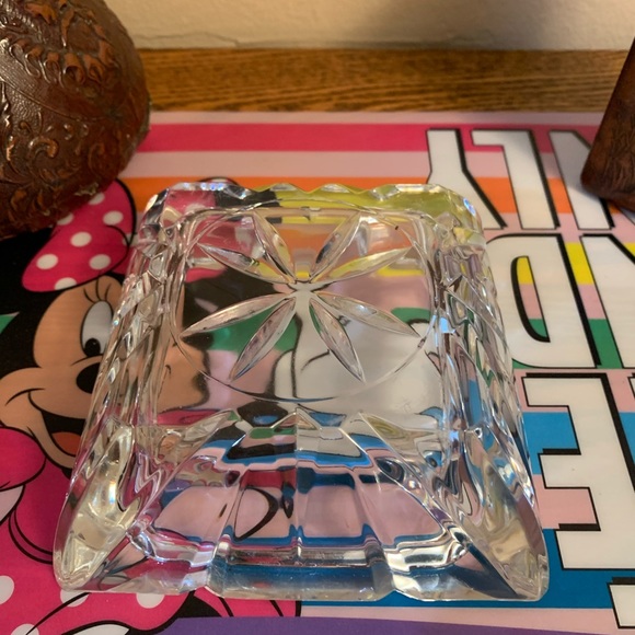 Beautiful vintage heavy lead crystal ash tray. - Picture 4 of 6